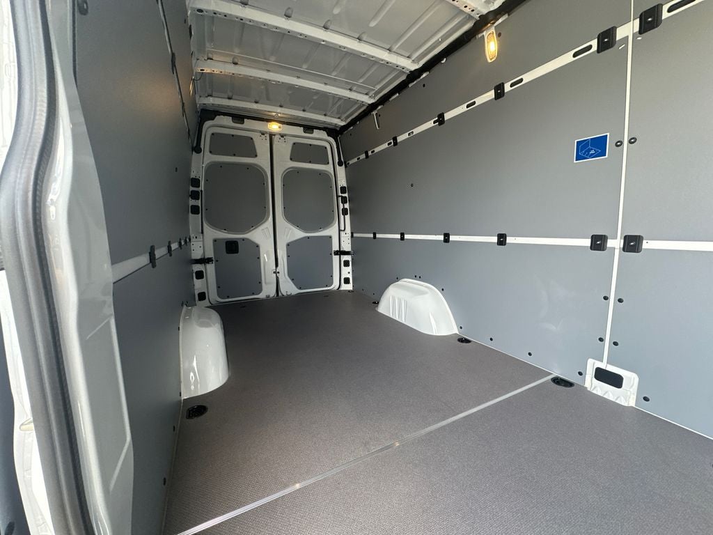 2026 Mercedes-Benz Sprinter 2500 Cargo 170 WB High Roof