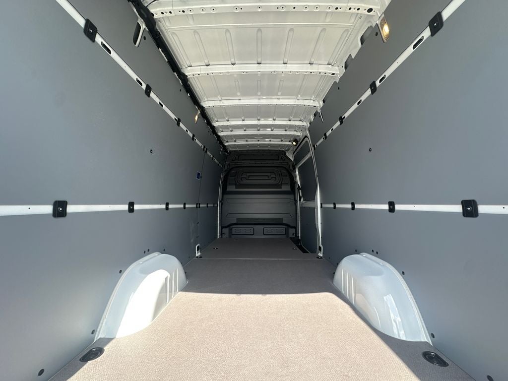2026 Mercedes-Benz Sprinter 2500 Cargo 170 WB High Roof