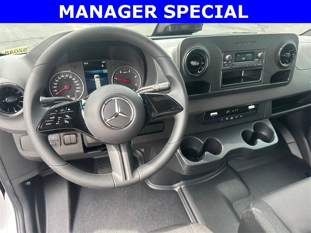 2025 Mercedes-Benz Sprinter 2500 Cargo 170 WB Extended
