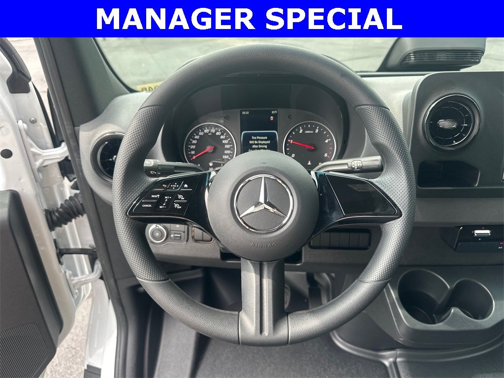 2025 Mercedes-Benz Sprinter 2500 Cargo 170 WB Extended