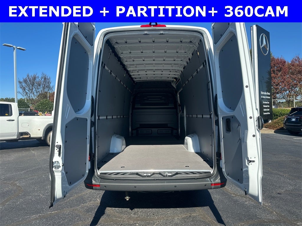 2026 Mercedes-Benz Sprinter 2500 Cargo 170 WB Extended