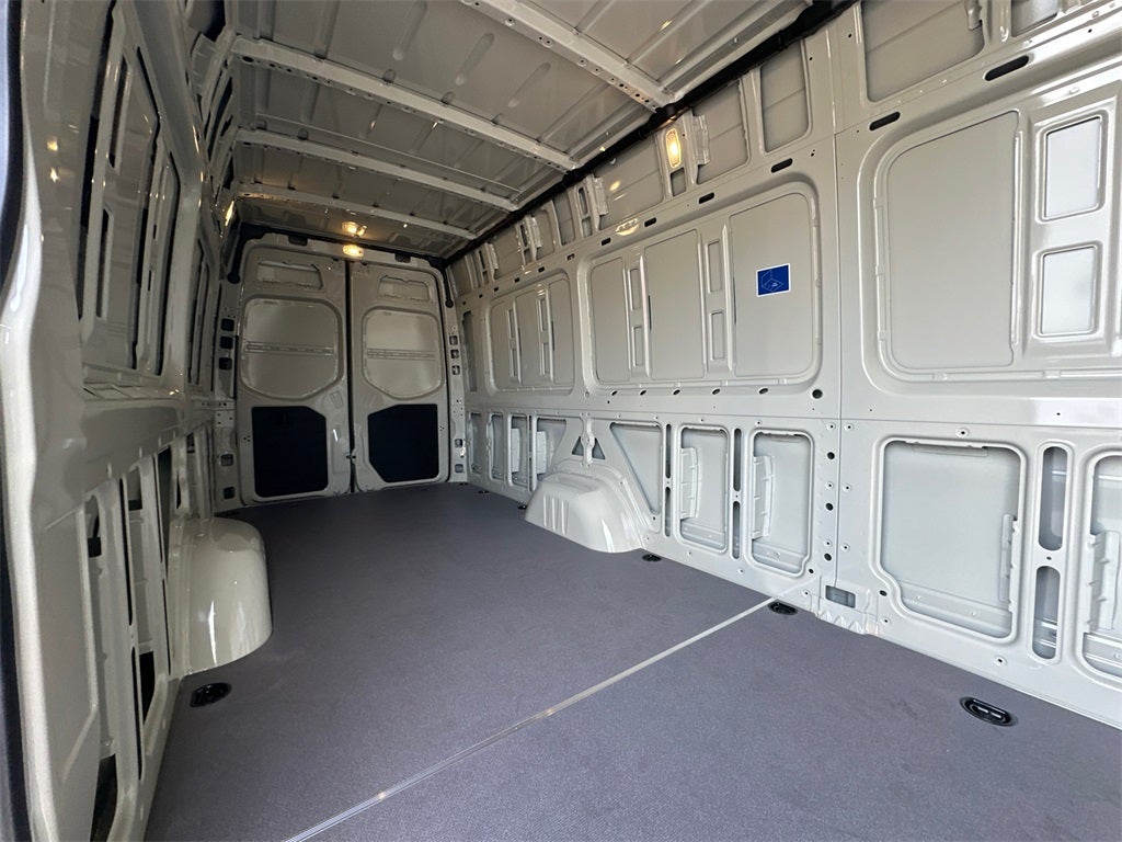 2026 Mercedes-Benz Sprinter 2500 Cargo 170 WB Extended