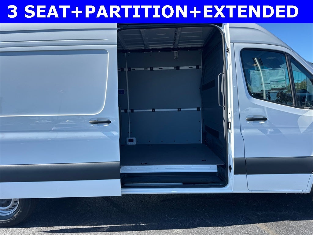 2026 Mercedes-Benz Sprinter 2500 Cargo 170 WB Extended