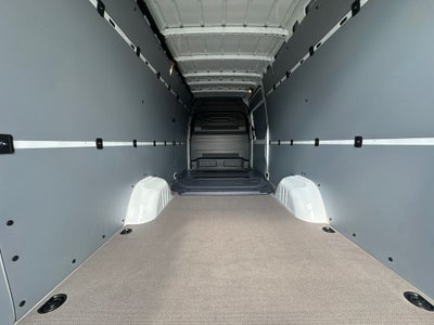 2026 Mercedes-Benz Sprinter 2500 Cargo 170 WB Extended