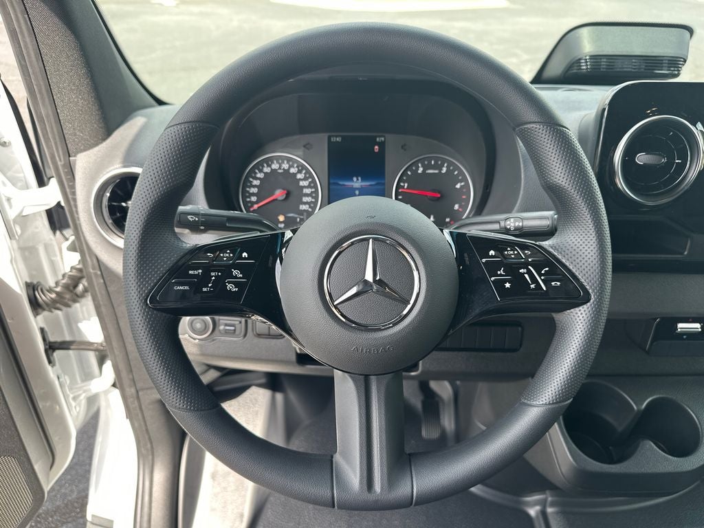 2026 Mercedes-Benz Sprinter 2500 Cargo 170 WB Extended