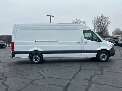 2025 Mercedes-Benz Sprinter 2500 Cargo 170 WB High Roof