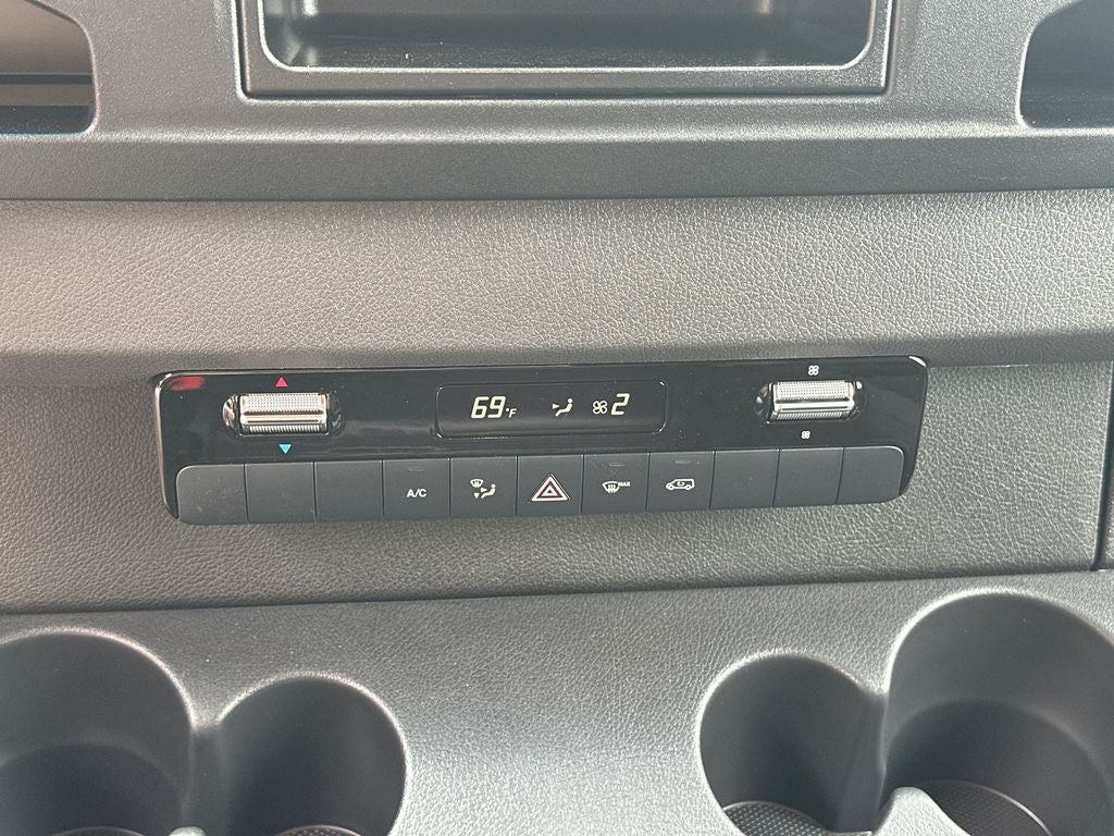 2025 Mercedes-Benz Sprinter 2500 Cargo 170 WB High Roof