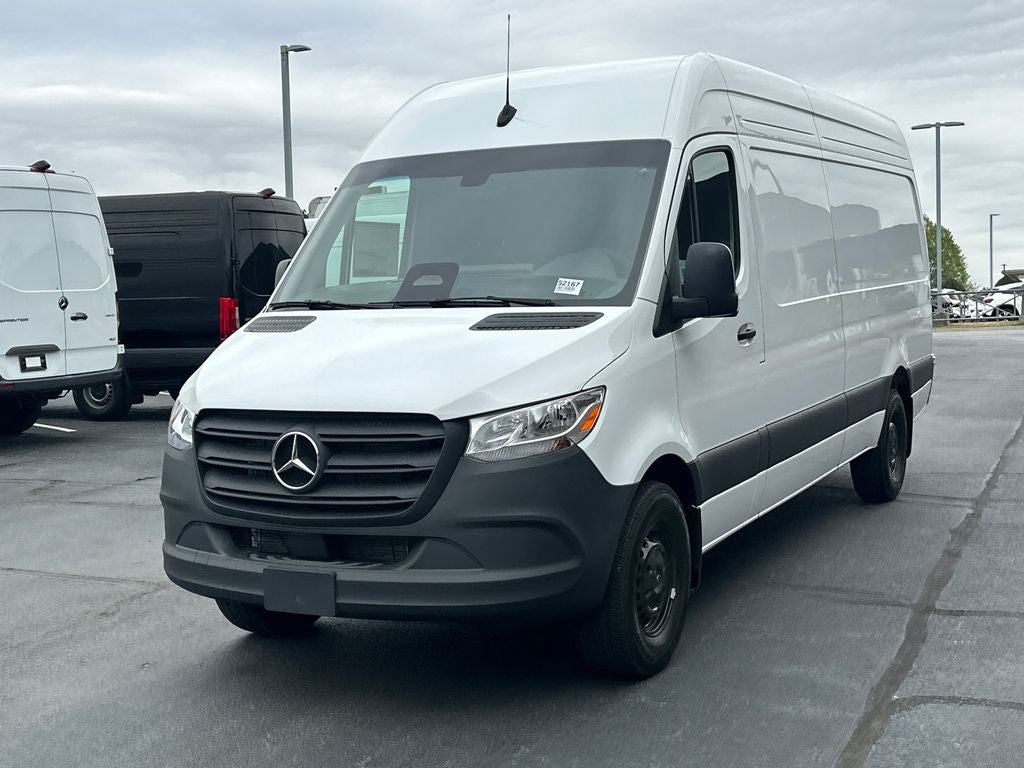 2025 Mercedes-Benz Sprinter 2500 Cargo 170 WB High Roof