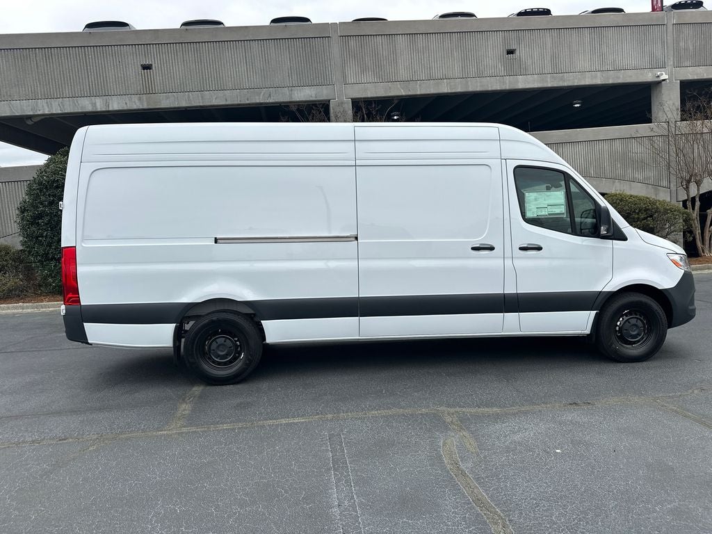 2025 Mercedes-Benz Sprinter 2500 Cargo 170 WB High Roof