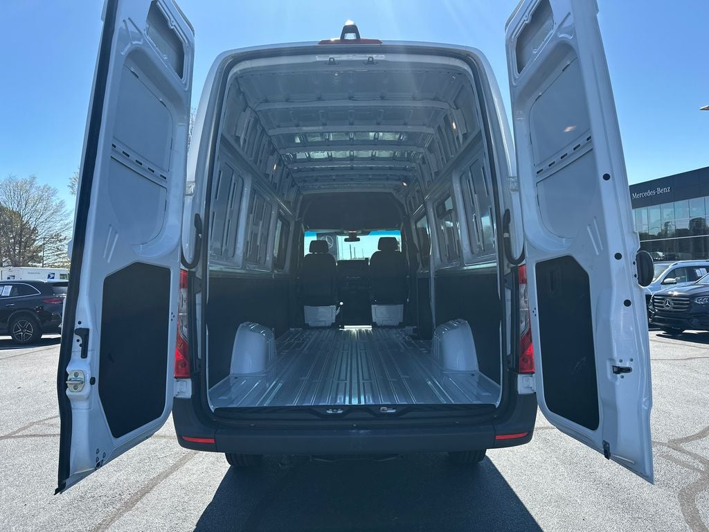 2023 Mercedes-Benz Sprinter 2500 Cargo 170 WB 4MATIC®