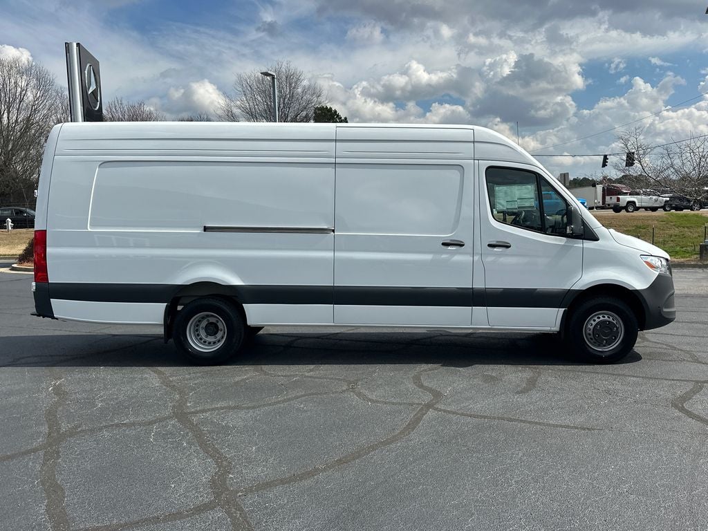 2026 Mercedes-Benz Sprinter 3500 Cargo 170 WB Extended
