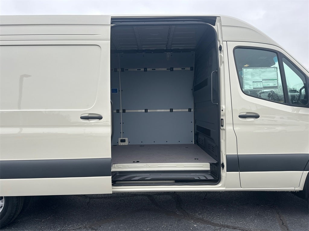 2026 Mercedes-Benz Sprinter 3500 High Roof