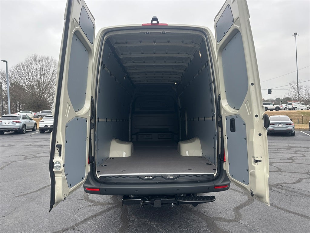 2026 Mercedes-Benz Sprinter 3500 High Roof