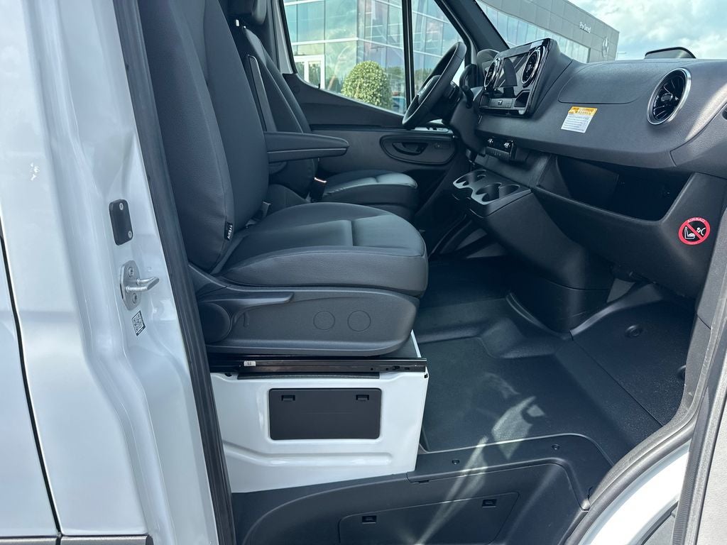 2026 Mercedes-Benz Sprinter 3500 Cargo 170 WB Extended