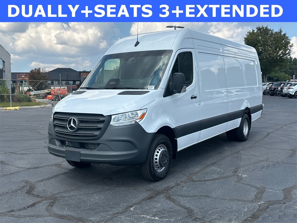 2025 Mercedes-Benz Sprinter 3500 Cargo 170 WB High Roof