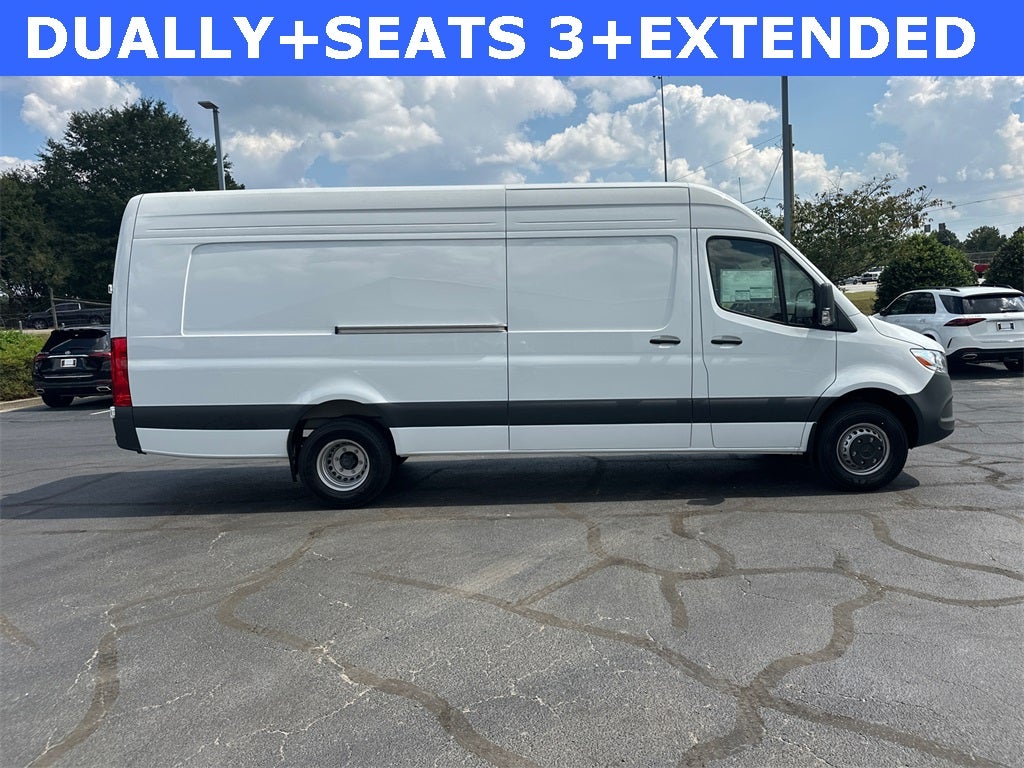 2025 Mercedes-Benz Sprinter 3500 Cargo 170 WB High Roof