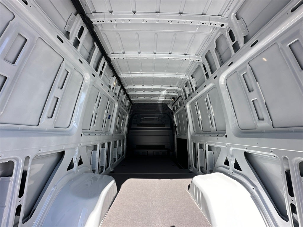 2025 Mercedes-Benz Sprinter 3500 Cargo 170 WB High Roof