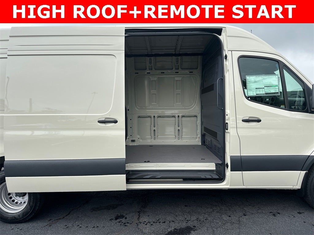 2025 Mercedes-Benz Sprinter 3500 Cargo 170 WB High Roof