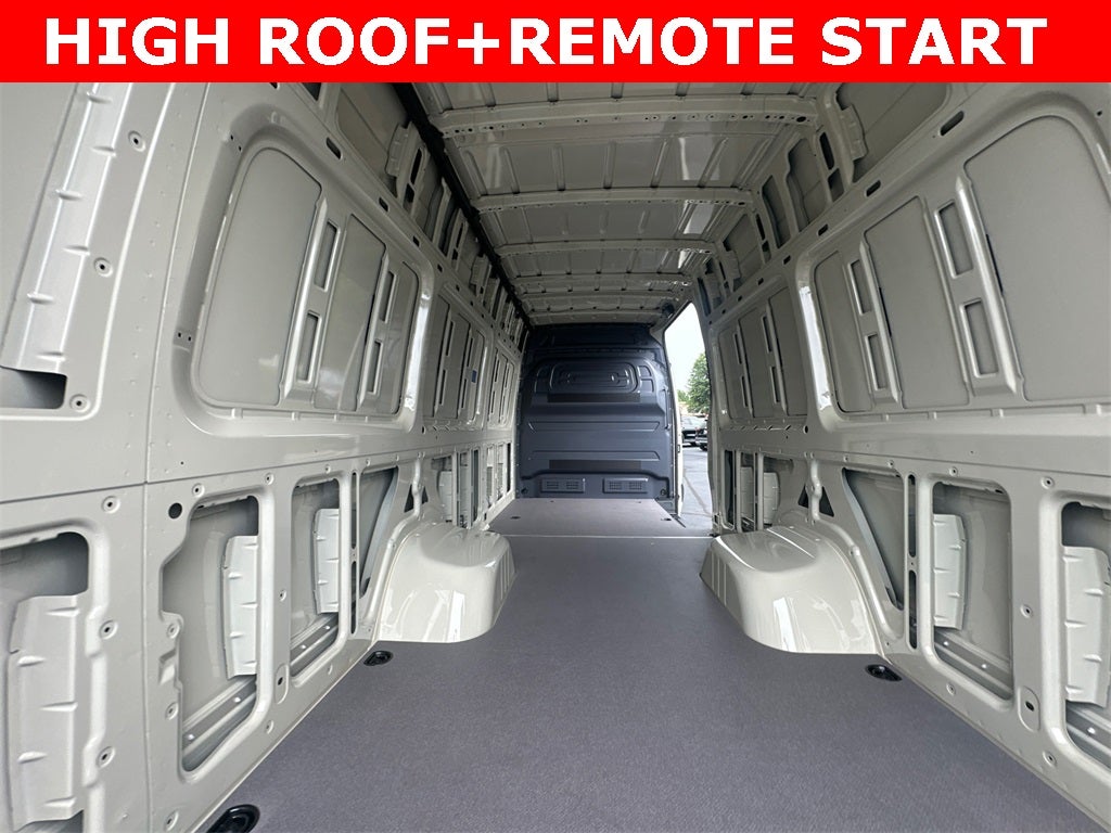 2025 Mercedes-Benz Sprinter 3500 Cargo 170 WB High Roof