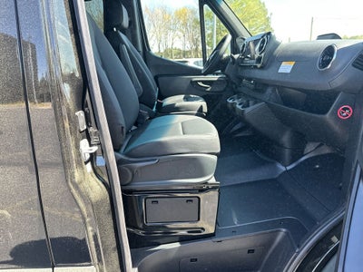 2026 Mercedes-Benz Sprinter 2500 Passenger 170 WB High Roof