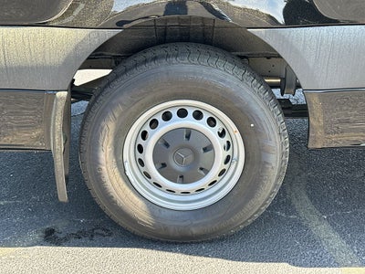 2026 Mercedes-Benz Sprinter 2500 Passenger 170 WB High Roof