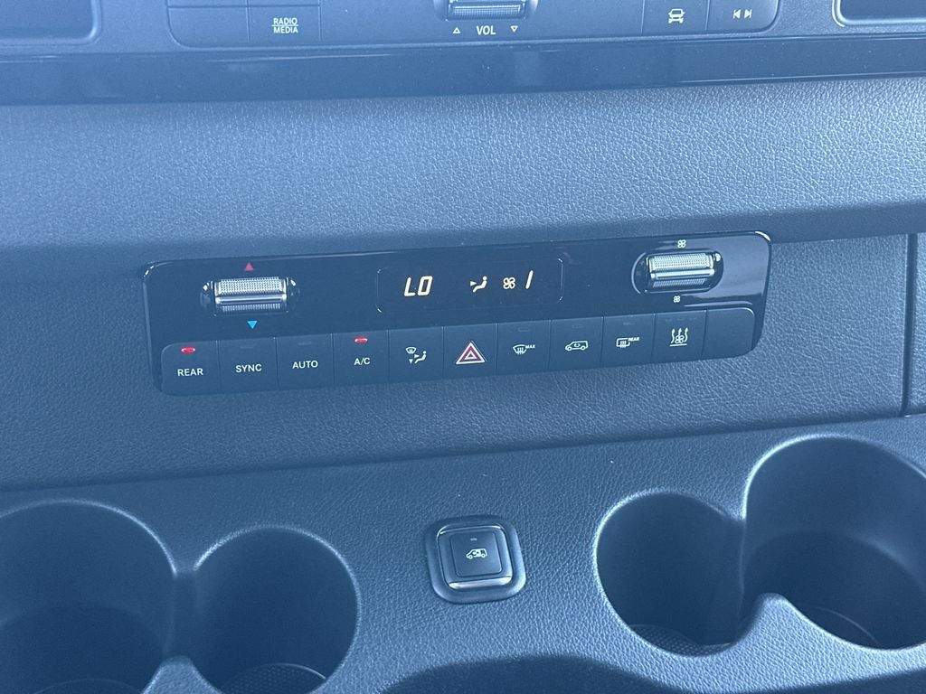 2026 Mercedes-Benz Sprinter 2500 Passenger 170 WB High Roof