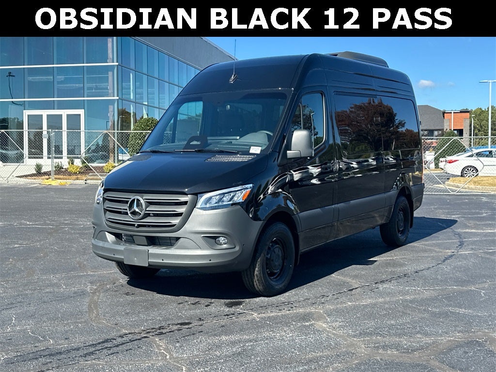 2025 Mercedes-Benz Sprinter 2500 Passenger 144 WB