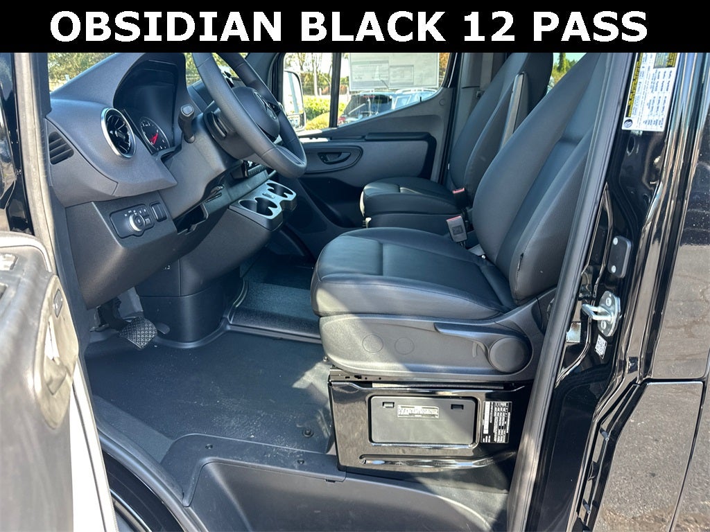 2025 Mercedes-Benz Sprinter 2500 Passenger 144 WB