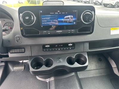 2025 Mercedes-Benz Sprinter 2500 Passenger 144 WB