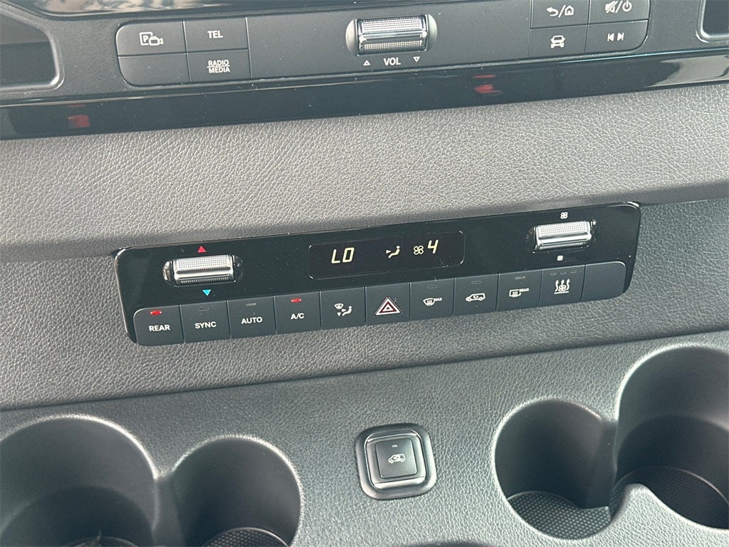 2025 Mercedes-Benz Sprinter 2500 Passenger 144 WB