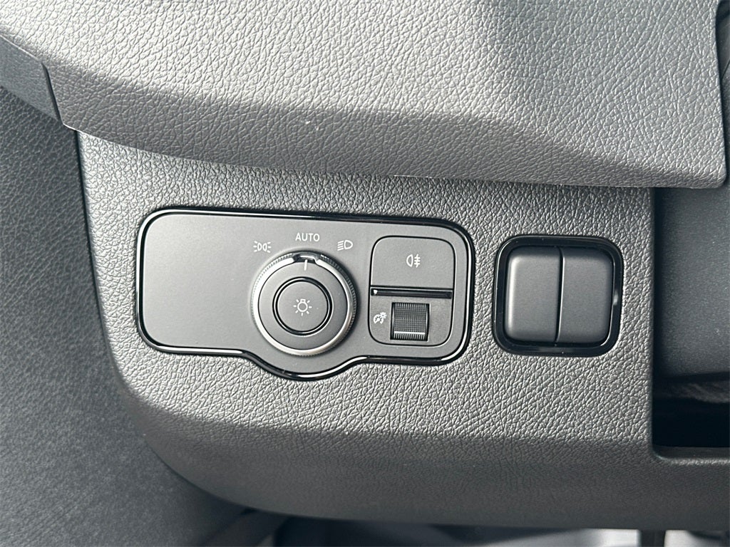 2025 Mercedes-Benz Sprinter 2500 Passenger 144 WB