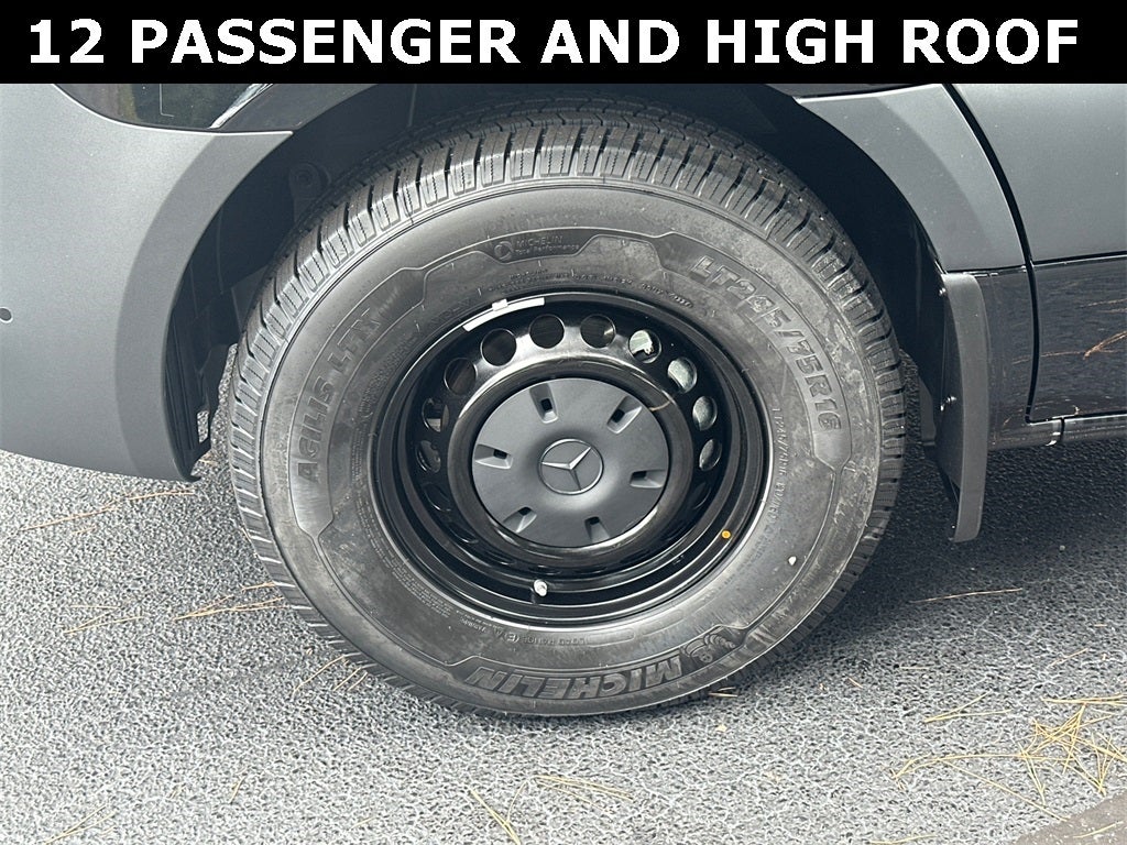 2024 Mercedes-Benz Sprinter 2500 Passenger 144 WB