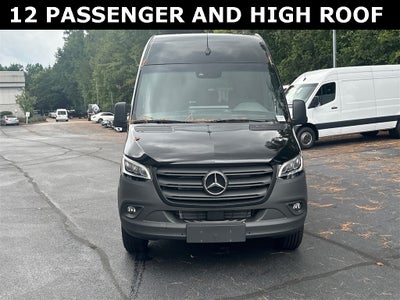 2024 Mercedes-Benz Sprinter 2500 Passenger 144 WB