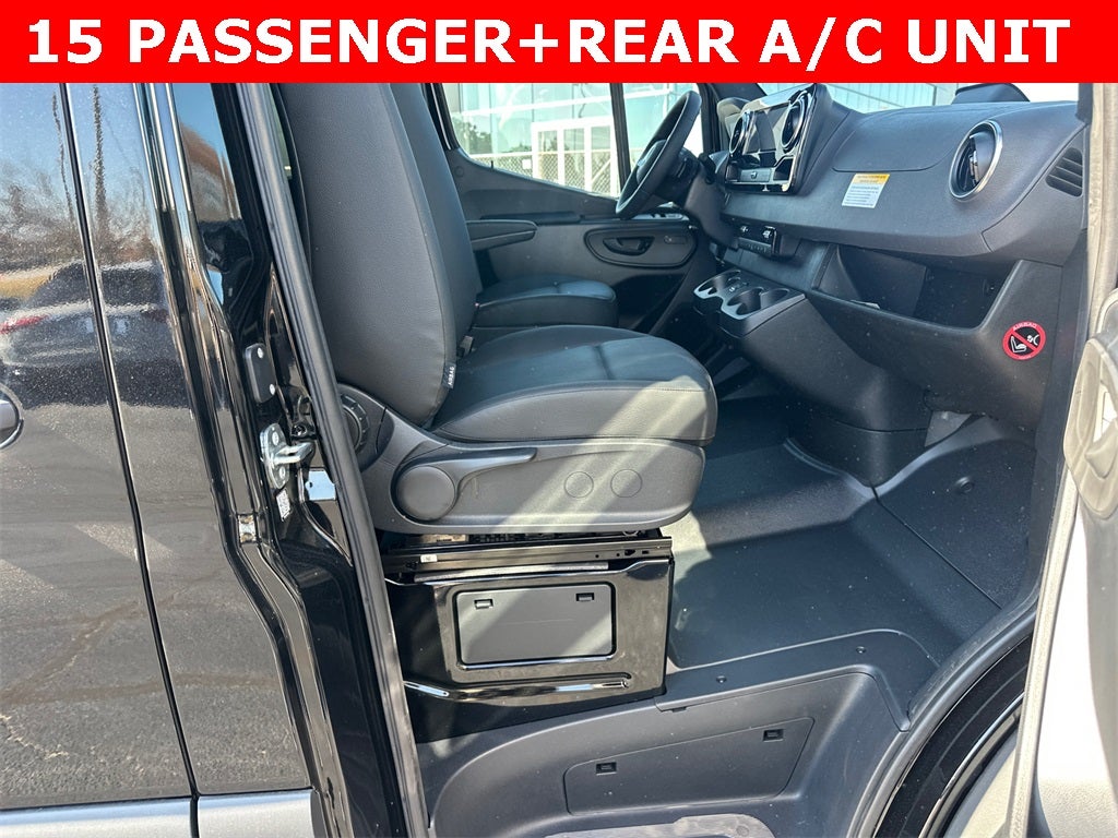 2025 Mercedes-Benz Sprinter 2500 Passenger 170 WB High Roof