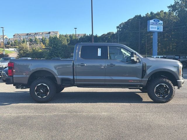 2027 Ford F-250SD Lariat