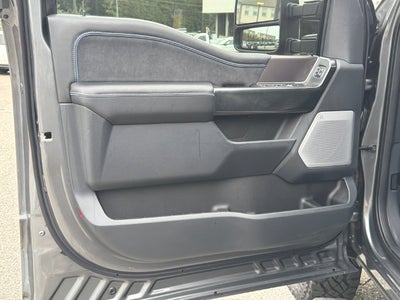 2027 Ford F-250SD Platinum