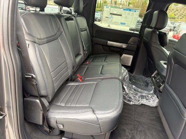 2027 Ford F-250SD Platinum