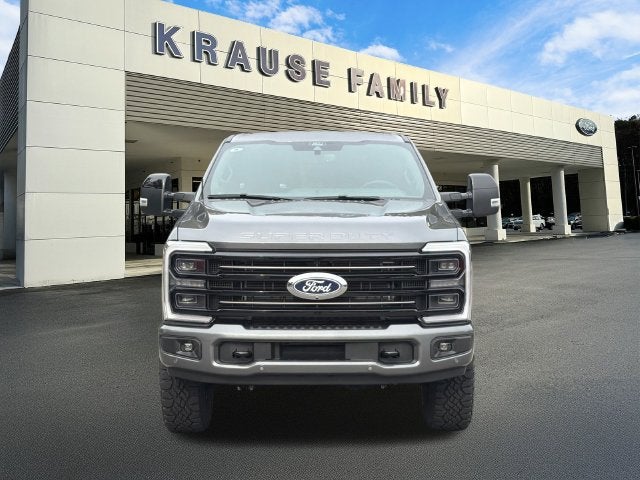 2027 Ford F-250SD Platinum