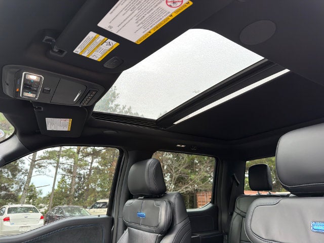 2027 Ford F-250SD Platinum