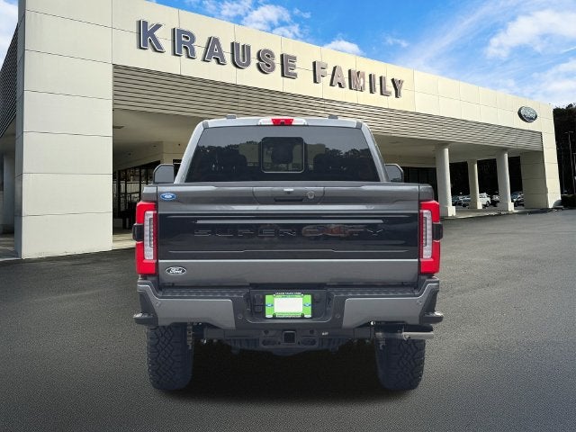 2027 Ford F-250SD Platinum