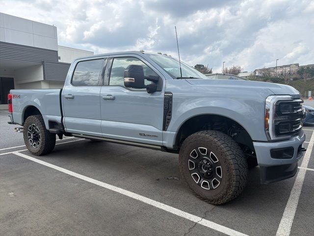 2025 Ford F-250SD Platinum