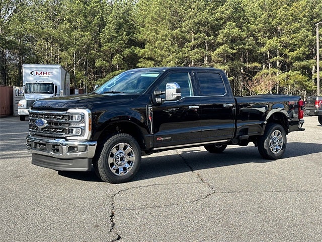 2026 Ford F-350SD Lariat