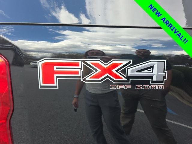 2023 Ford F-350SD Lariat