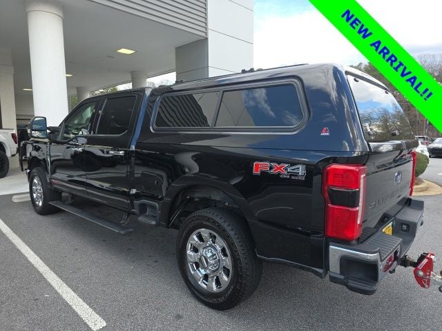 2023 Ford F-350SD Lariat