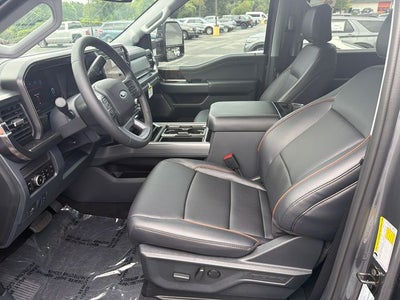 2026 Ford F-350SD Lariat