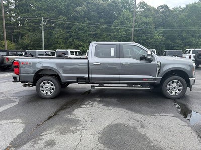 2026 Ford F-350SD Lariat