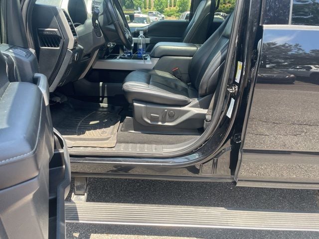 2022 Ford F-350SD Lariat