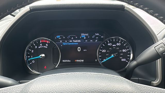 2022 Ford F-350SD Lariat