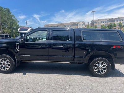 2022 Ford F-350SD Lariat