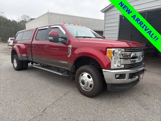 2017 Ford F-350SD Lariat DRW